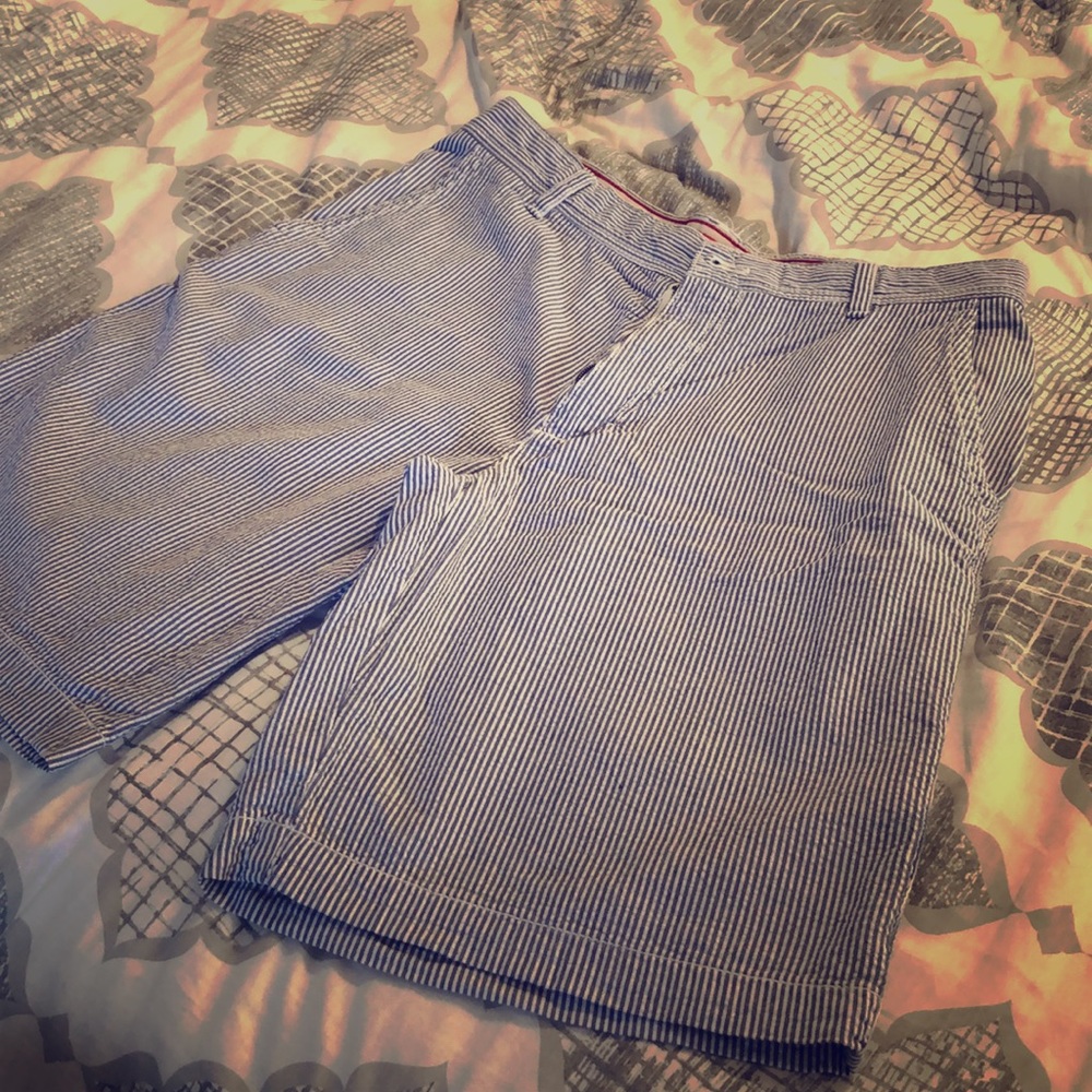 Izod searsucker shorts